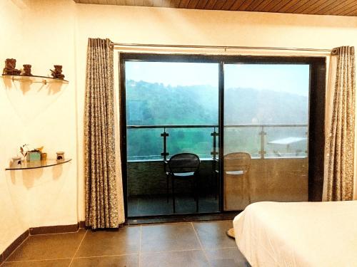 vandhaara luxury stays