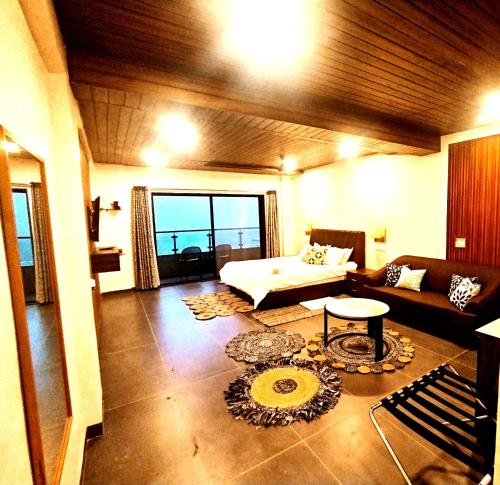 vandhaara luxury stays