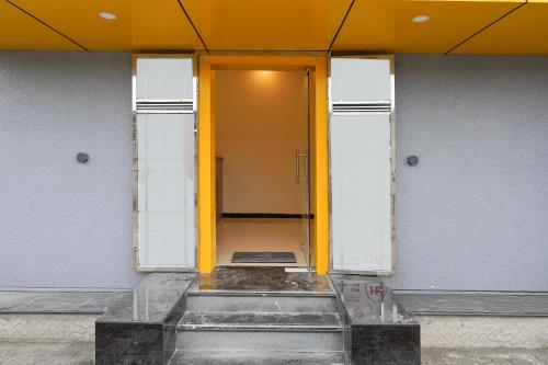 townhouse guduvancheri junction formerly zafe commercial