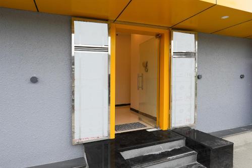 townhouse guduvancheri junction formerly zafe commercial