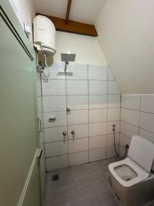 tapovana hillside retreat