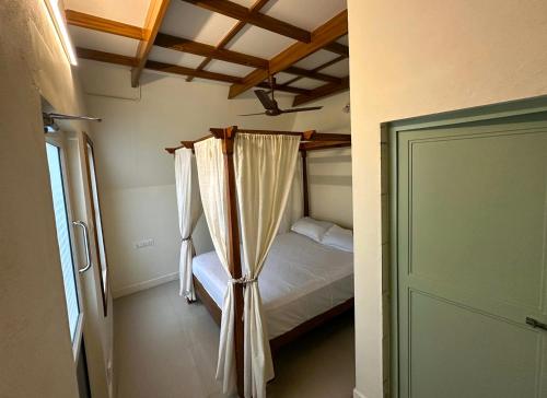 tapovana hillside retreat