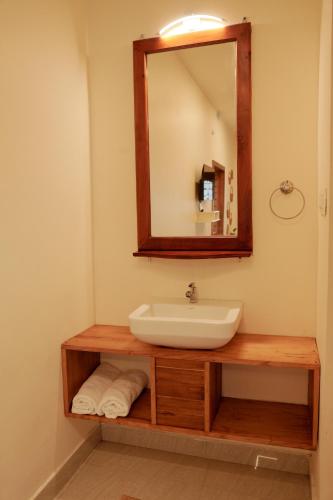 tapovana hillside retreat