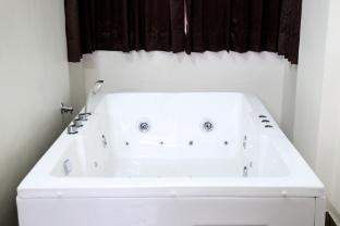 abharam retreats