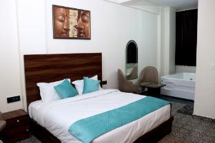 abharam retreats