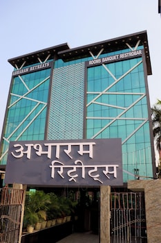 abharam retreats