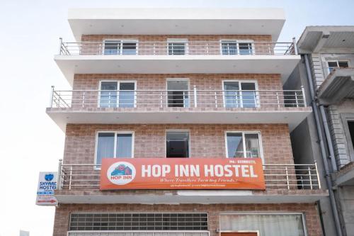 hop inn hostels