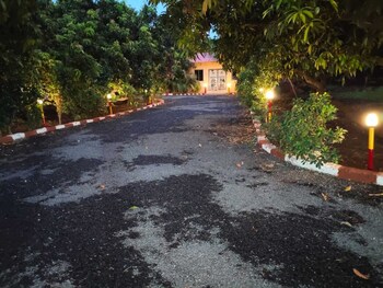 darsh resort