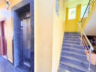 hotel golden wave puri near sea beach