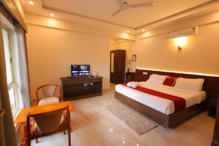 le eden private pool resort wayanad
