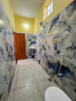 Sea Wave Beach Resort,,3 star