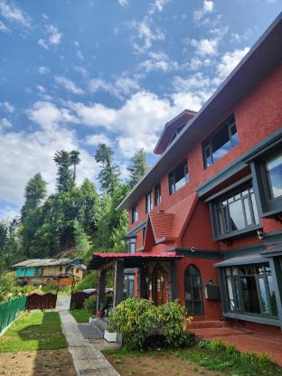the himalayan shire