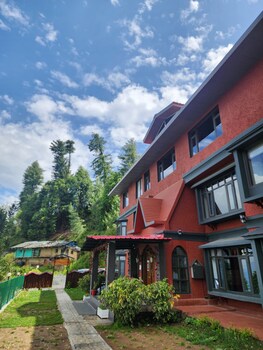 the himalayan shire