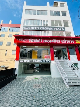 hotel crown plaza