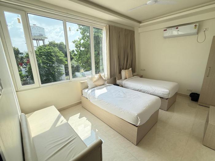hotel crown plaza