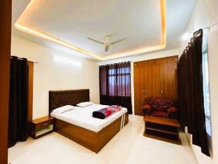 Hotel Mg Garden,,3 star