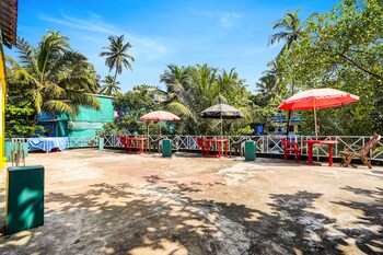 via sunshine beach resort