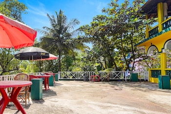 via sunshine beach resort