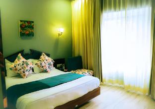 hotel indraprastha luxuria
