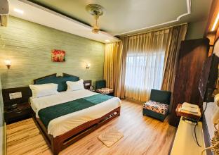 hotel indraprastha luxuria
