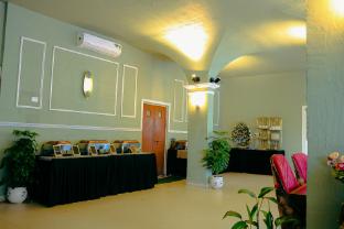 hotel indraprastha luxuria