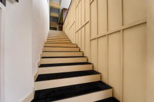 super hotel o engineering college sreekaryam formerly b s plaza