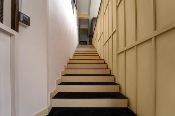 super hotel o engineering college sreekaryam formerly b s plaza