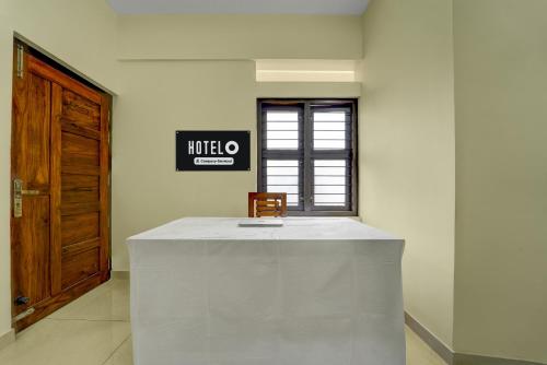 Super Hotel O Engineering College Sreekaryam Formerly B S Plaza,,3 star