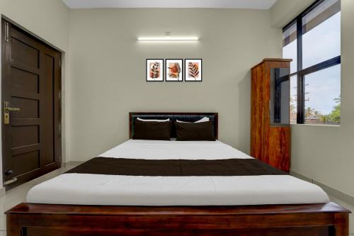 super hotel o engineering college sreekaryam formerly b s plaza