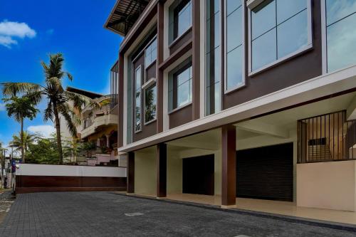 super hotel o engineering college sreekaryam formerly b s plaza