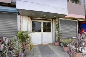 super collection o warje pune formerly choice guest house