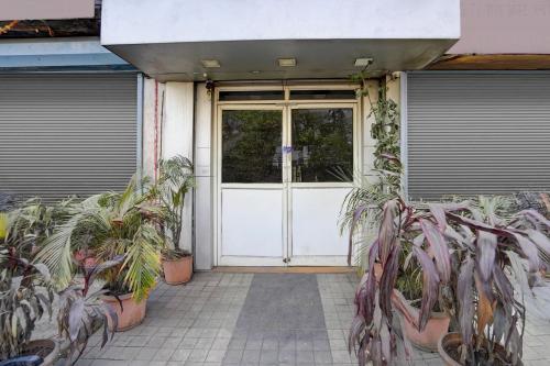 super collection o warje pune formerly choice guest house