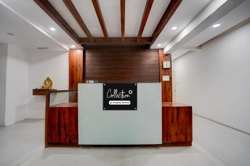 Super Collection O Warje Pune Formerly Choice Guest House,,3 star
