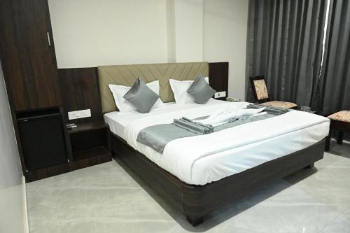 hotel rahi inn