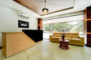 super townhouse oak cochin international airport