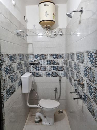 shree shyam paying guest house