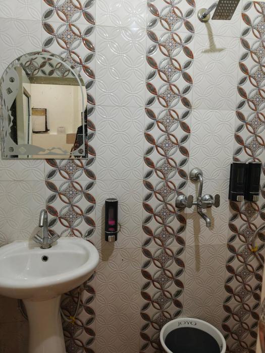 mild life hostel