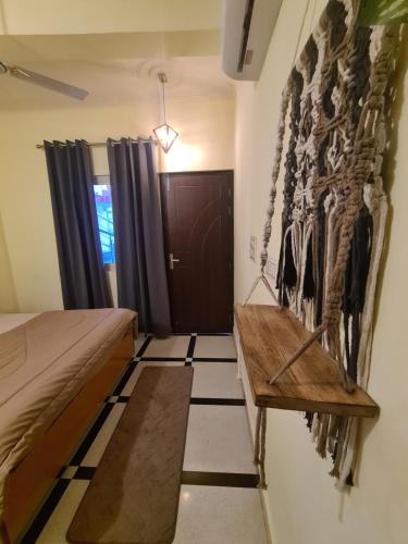 mild life hostel