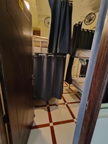 mild life hostel