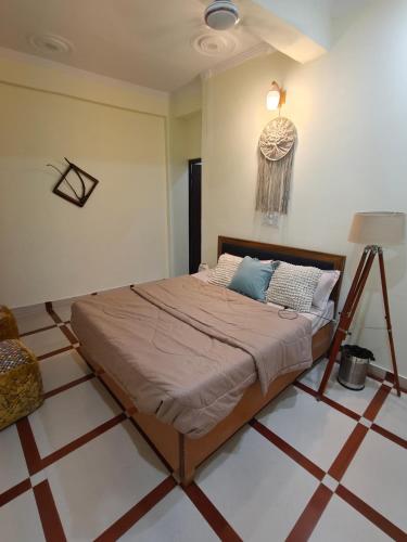mild life hostel