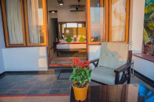 36 palms residency sea view villa