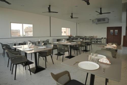manchester suites