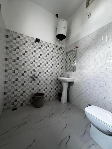 hare rama guest house