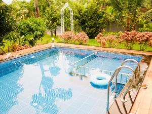 mango lantern villa kollam