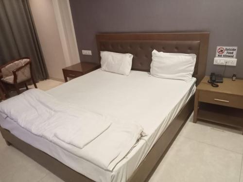 hotel atharva