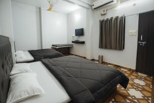 Hotel Shyam Palace,,4 star