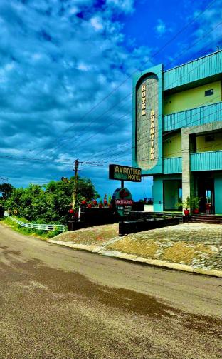 hotel avantika