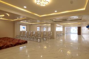 hotel devbhoomi inn