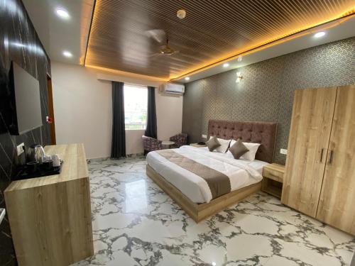 hotel ganga pearl