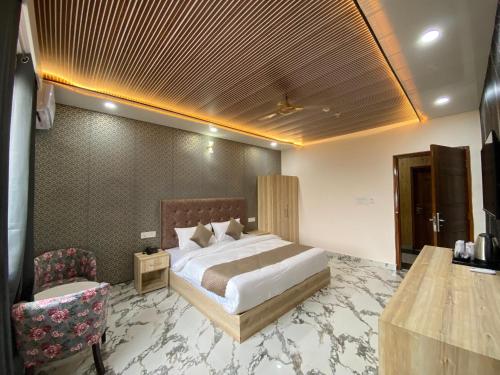 hotel ganga pearl